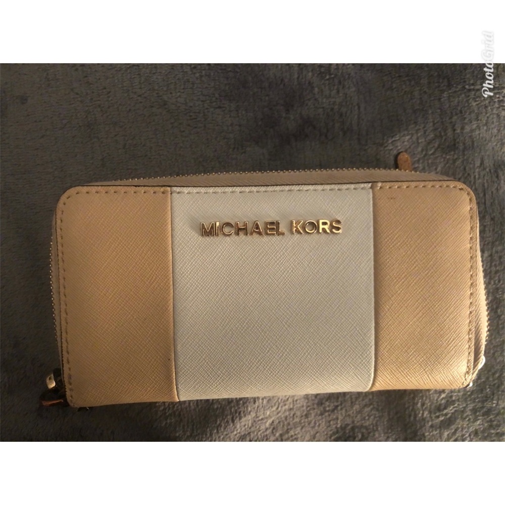 MK wallet